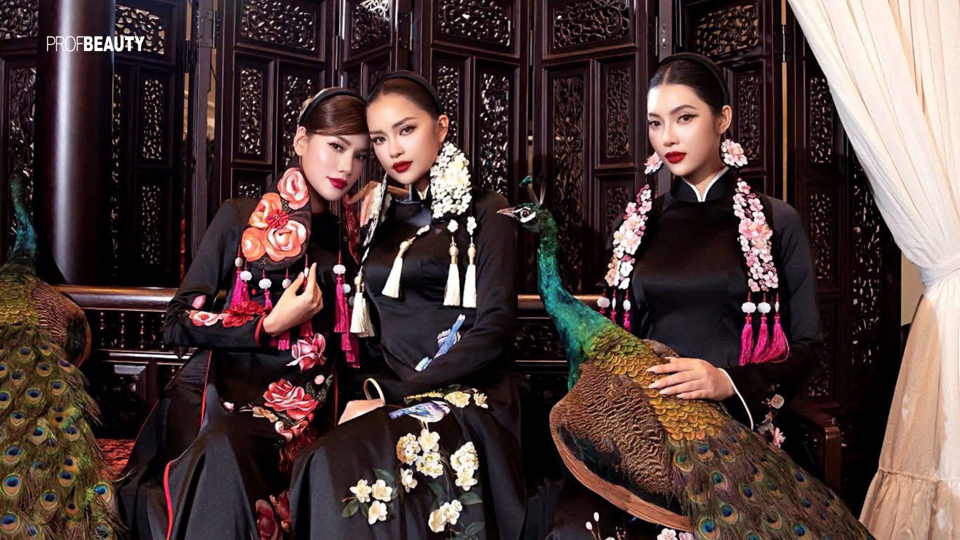 Võ Việt Chung ra mắt "50 Mùa Hoa": Khi áo dài kể chuyện 50 năm hòa bình