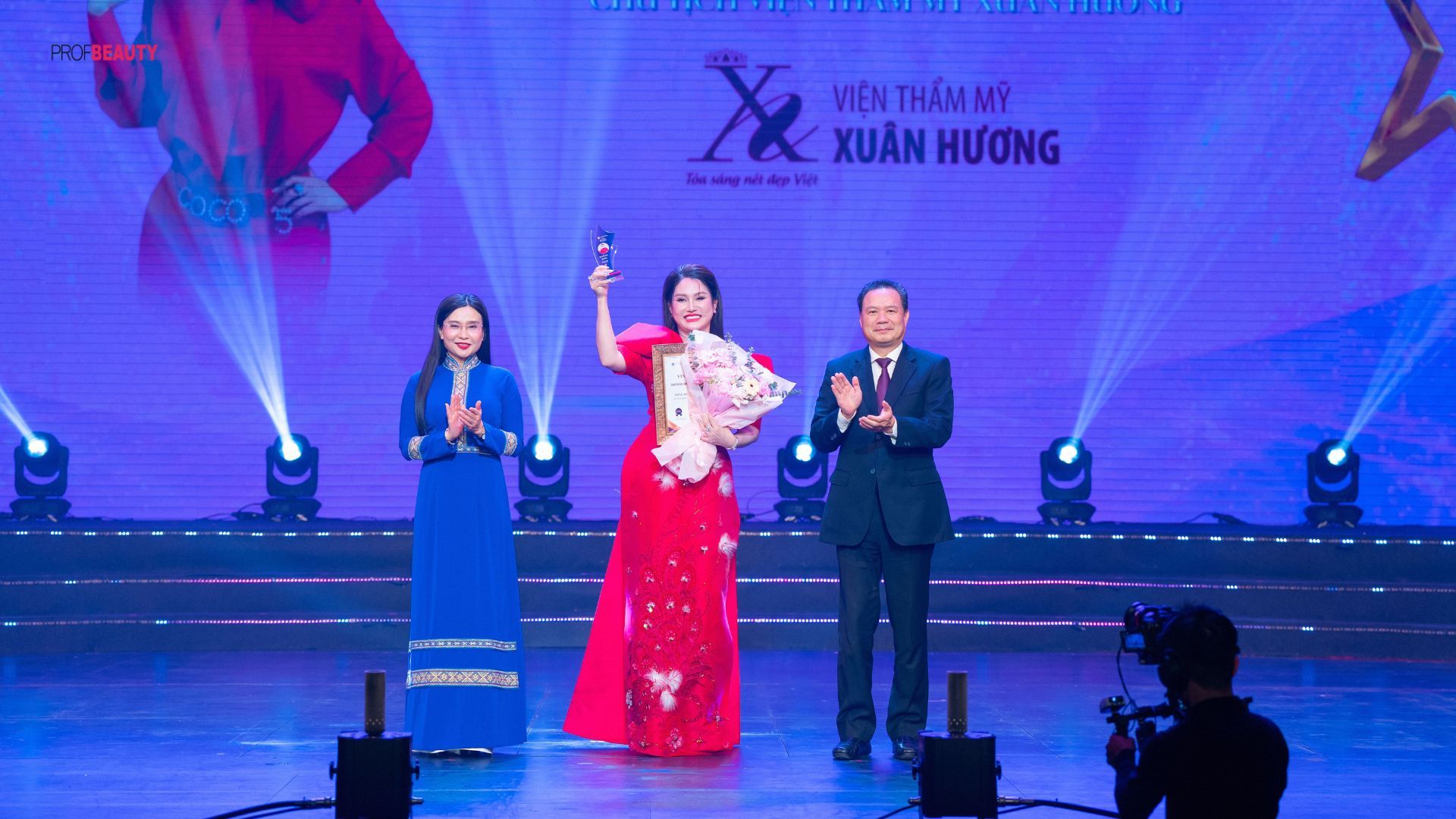 Chuyên gia Đặng Thị Xuân Hương: Hành trình dẫn lối ngành làm đẹp Việt Nam