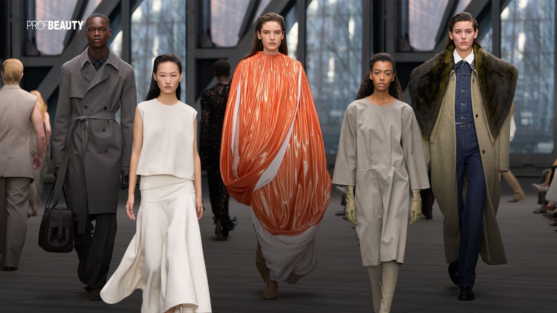 Calvin Klein Thu-Đông 2026: Khi sự tối giản đem đến quyền lực