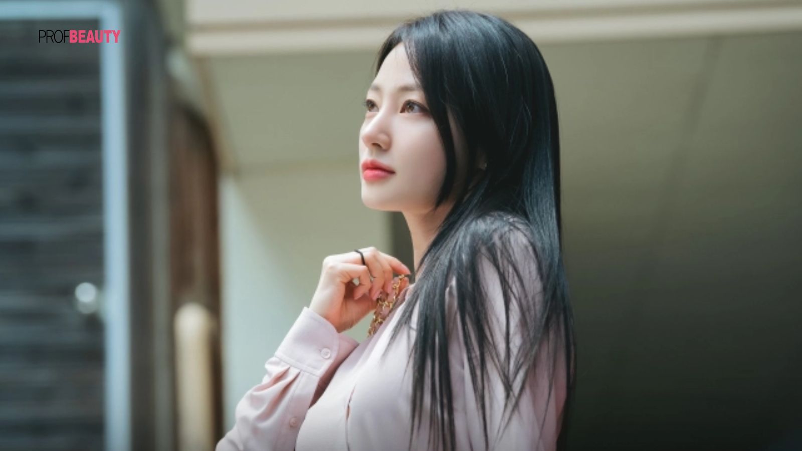 Bí quyết thon gọn chân của nữ thần Triệu Lộ Tư