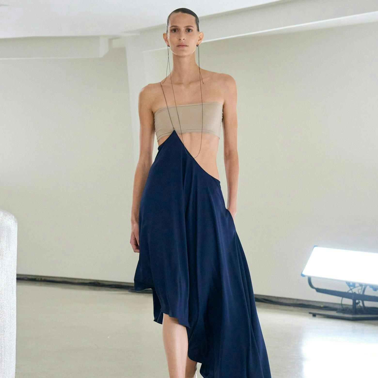 nhung-xu-huong-nao-do-bo-san-dien-new-york-fashion-week-2024-3