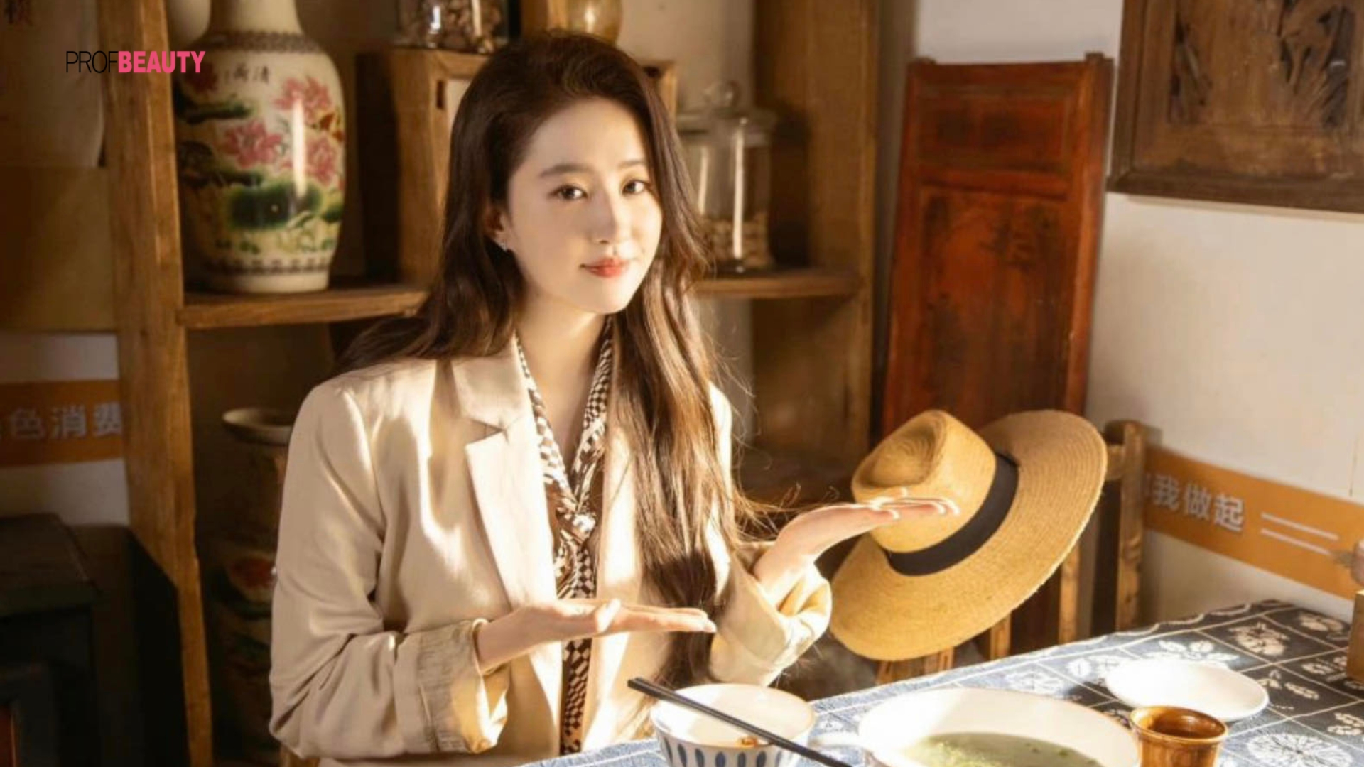 bi-quyet-giu-gin-ve-dep-tuoi-xuan-cua-luu-diec-phi