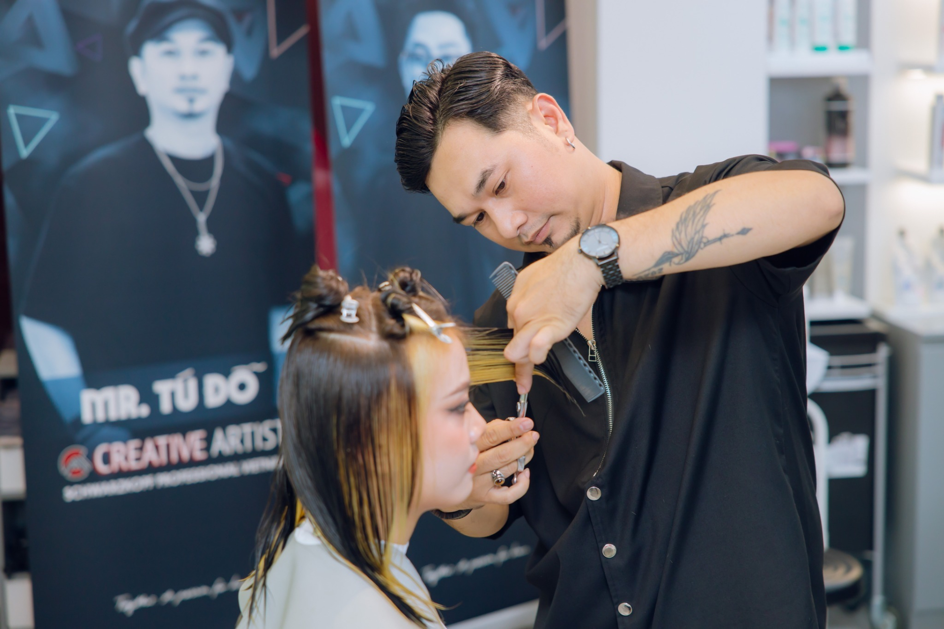 434654681_856979643138726_810726