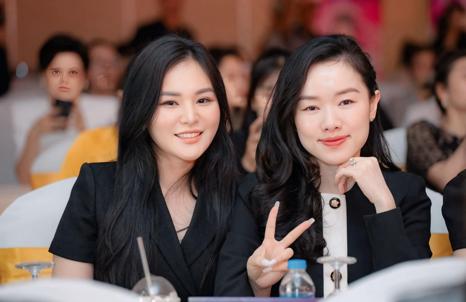 httpsprofbeauty.vnteam-cheuda-dot-pha-voi-cong-nghe-smp-vi-cham-sac-to-da-dau-tai-royal-pmu-show5