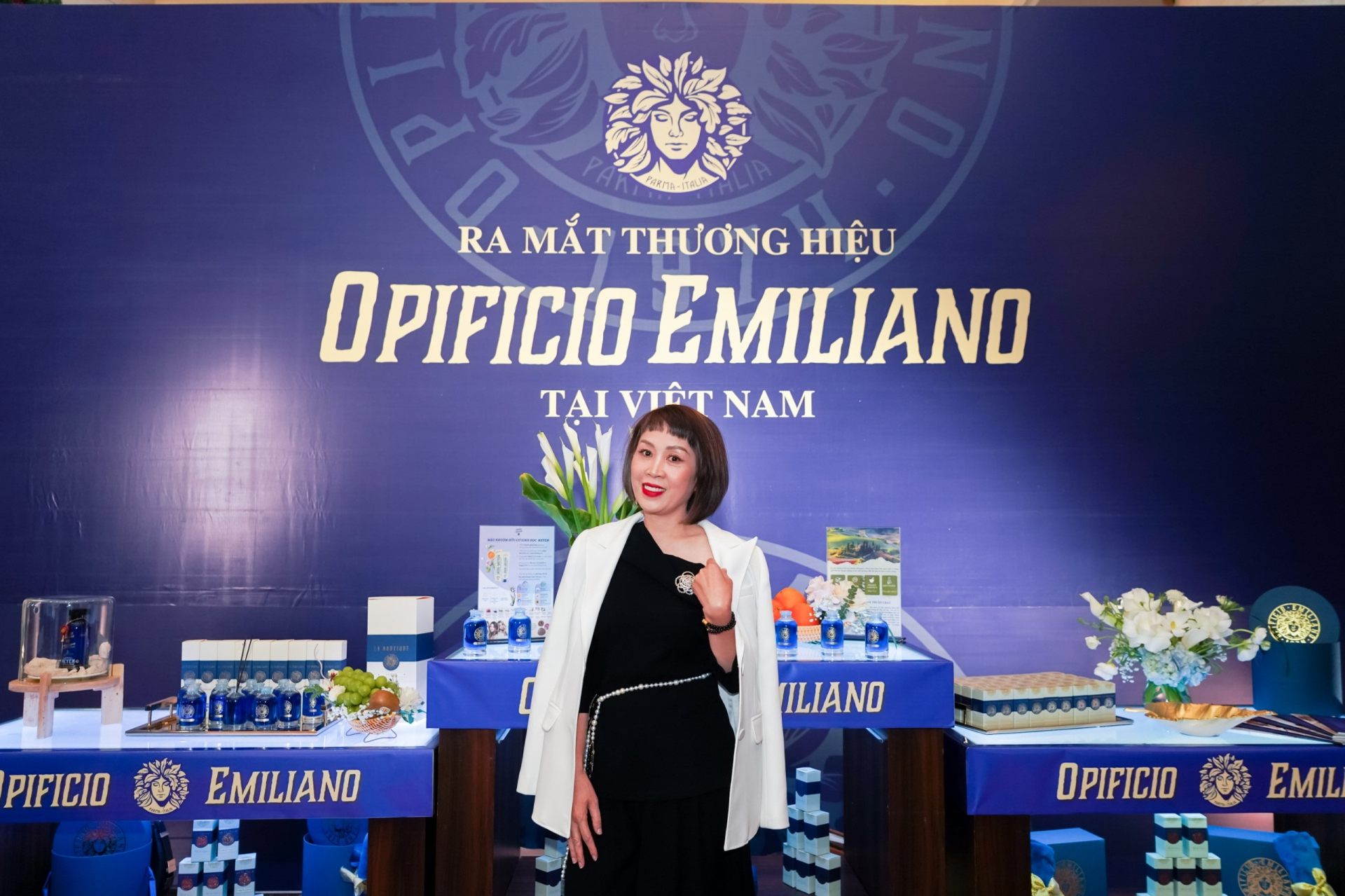 z5355099593454_3680a600b984d55bcb5eb31456c203f6-min