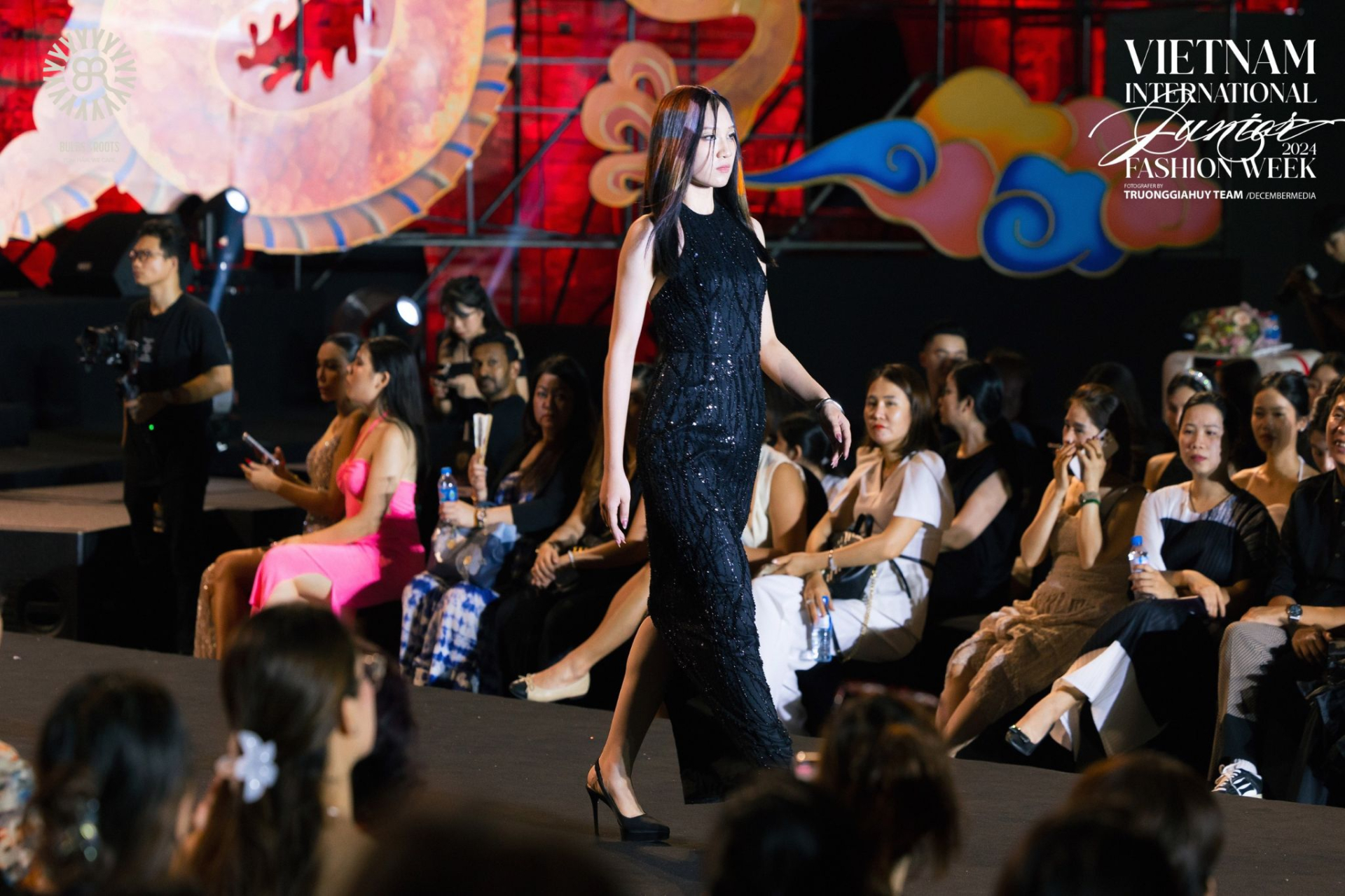 profbeauty.vnkham-pha-khu-vuon-bi-an-bst-secret-garden-tai-tuan-le-thoi-trang-tre-em-quoc-te-viet-nam-2024-0