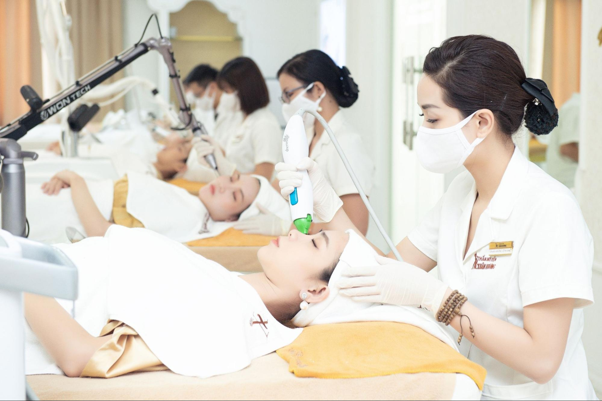 vien-tham-my-xuan-huong-8