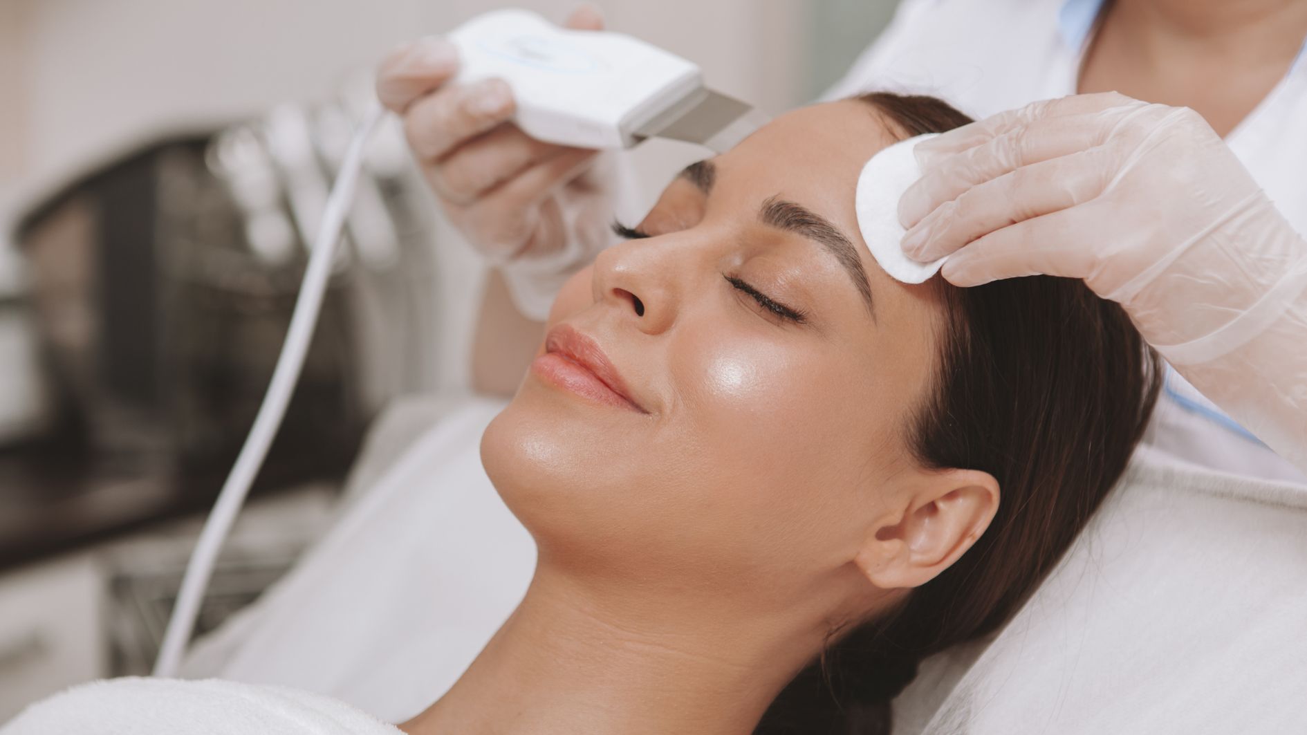 10-phuong-phap-lam-dep-tot-nhat-duoc-bac-si-simon-ourian-binh-chon