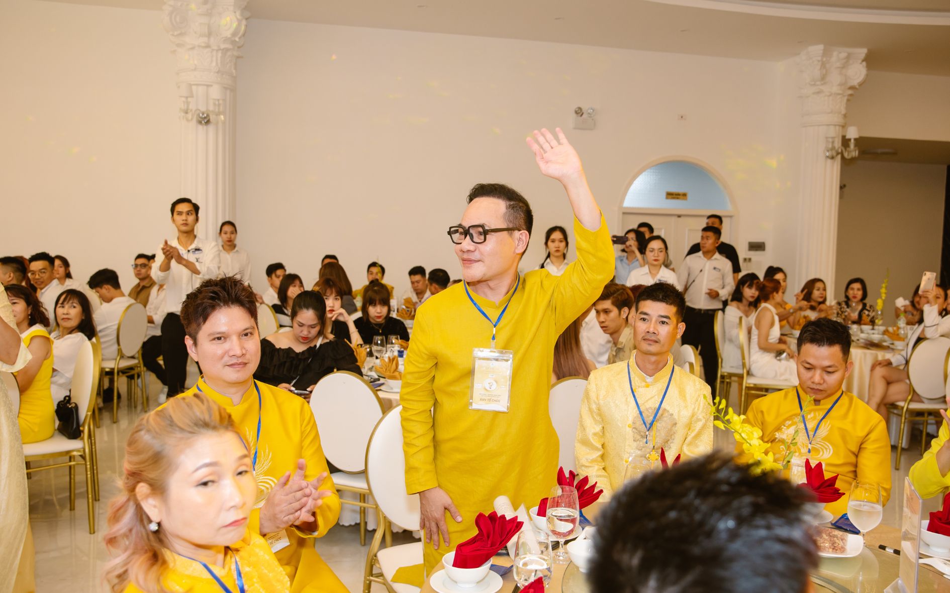 an-tuong-kho-phai-trong-le-tri-an-to-nghiep-nganh-toc-da-nang-quang-nam-2024-4