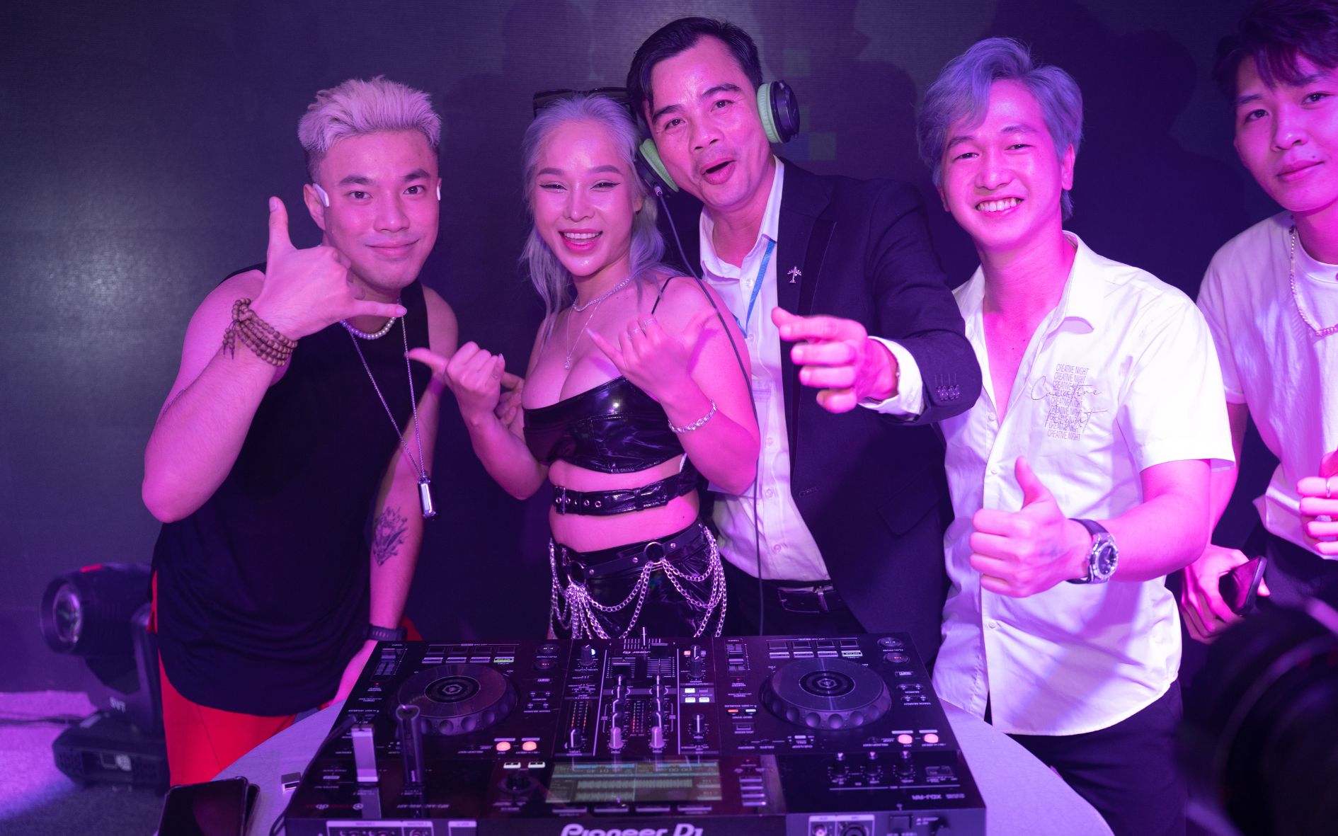 an-tuong-kho-phai-trong-le-tri-an-to-nghiep-nganh-toc-da-nang-quang-nam-2024-7