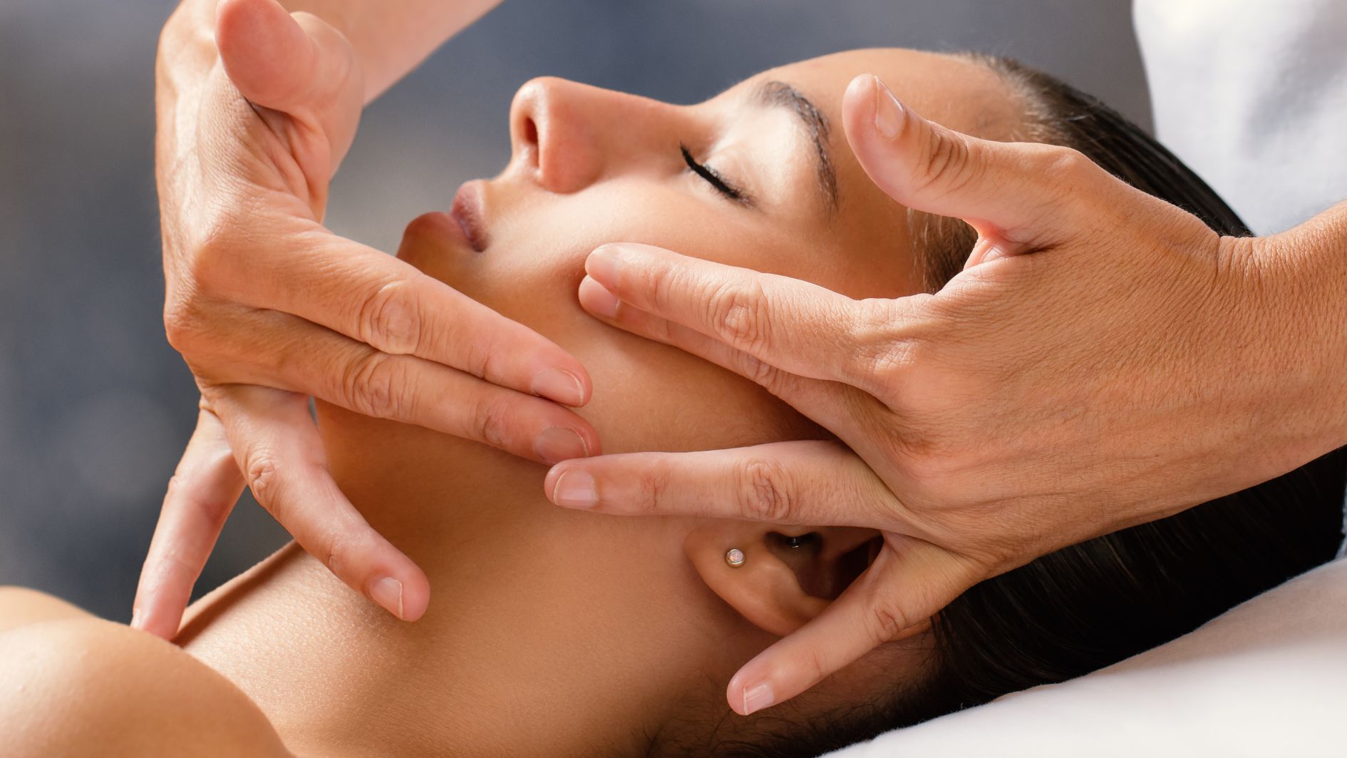 ban-da-biet-nhung-quy-tac-cham-soc-da-theo-cot-moc-tuoi-chua-2