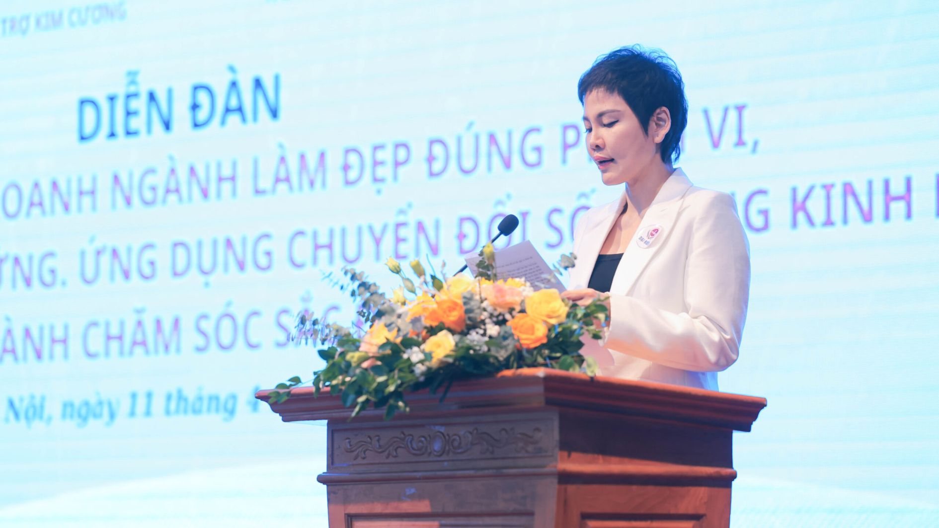 ban-phun-theu-tham-my-va-ban-cham-soc-da-spa-hoi-vnba-hop-chuan-bi-cho-su-kien-gala-vnba-beauty-awards-2025-2