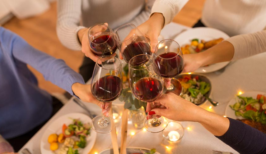 5-y-tuong-trang-tri-ngay-8-3-an-tuong-danh-cho-phai-dep-2