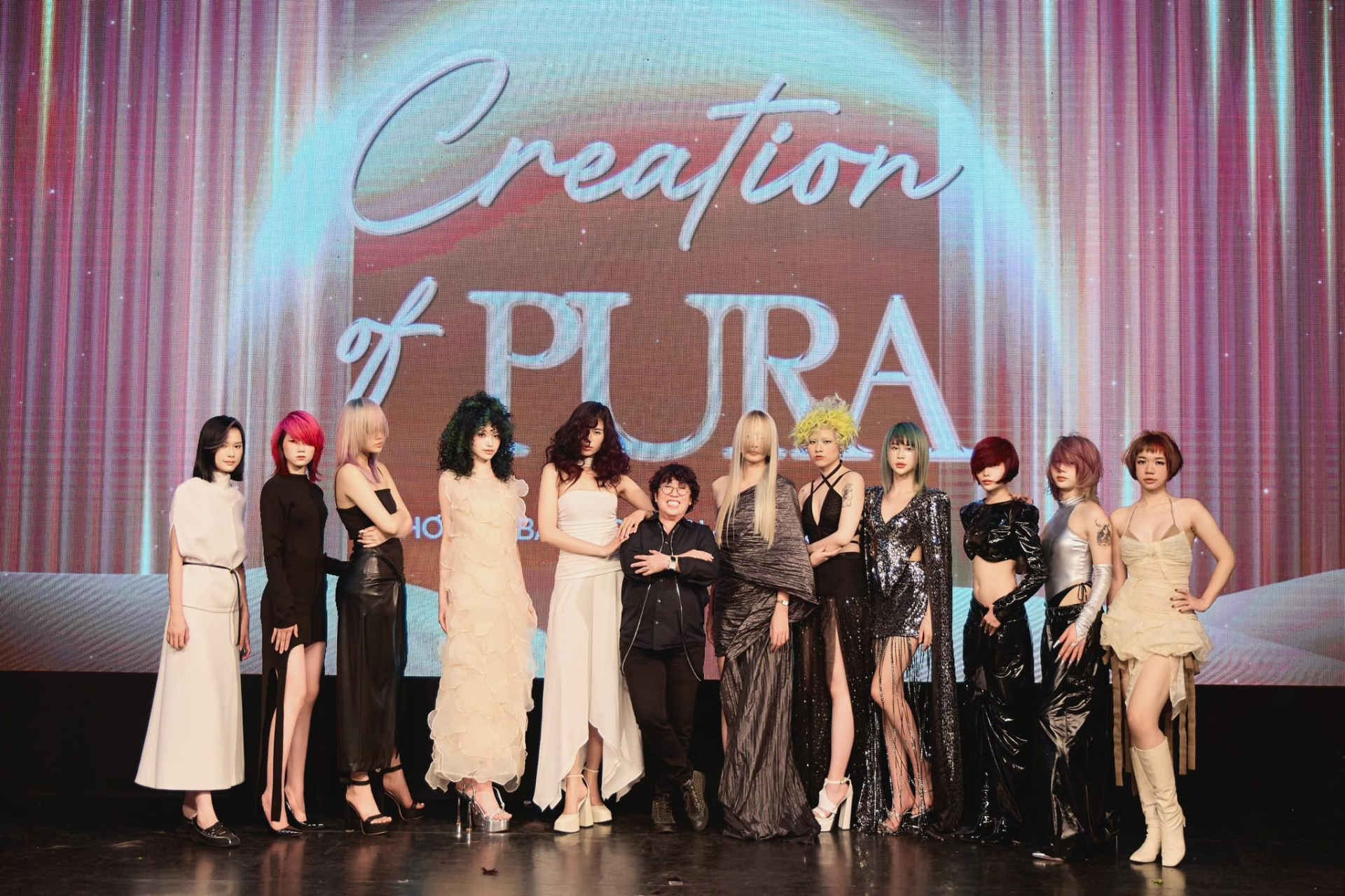 bo-suu-tap-toc-pura-ke-cau-chuyen-ve-5-nguyen-to-2