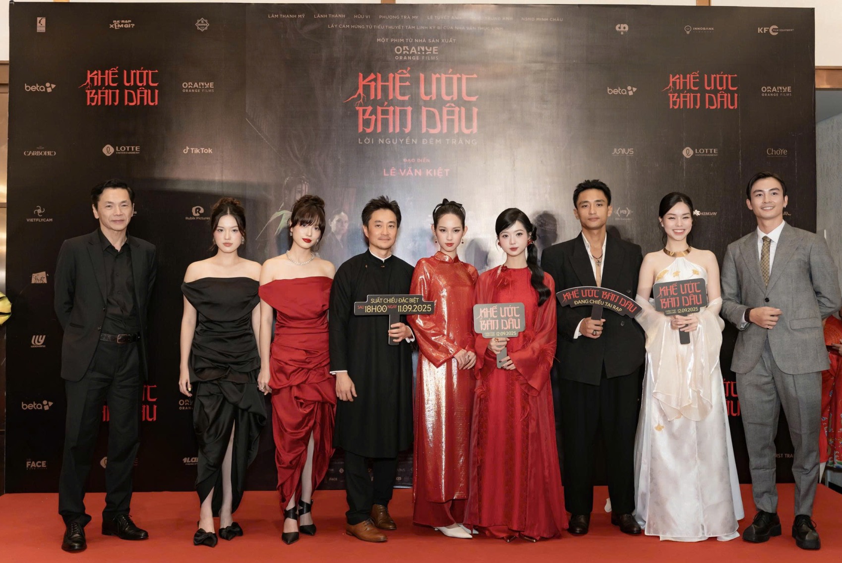 bung-no-visual-tai-hop-bao-phim-khe-uoc-ban-dau-13