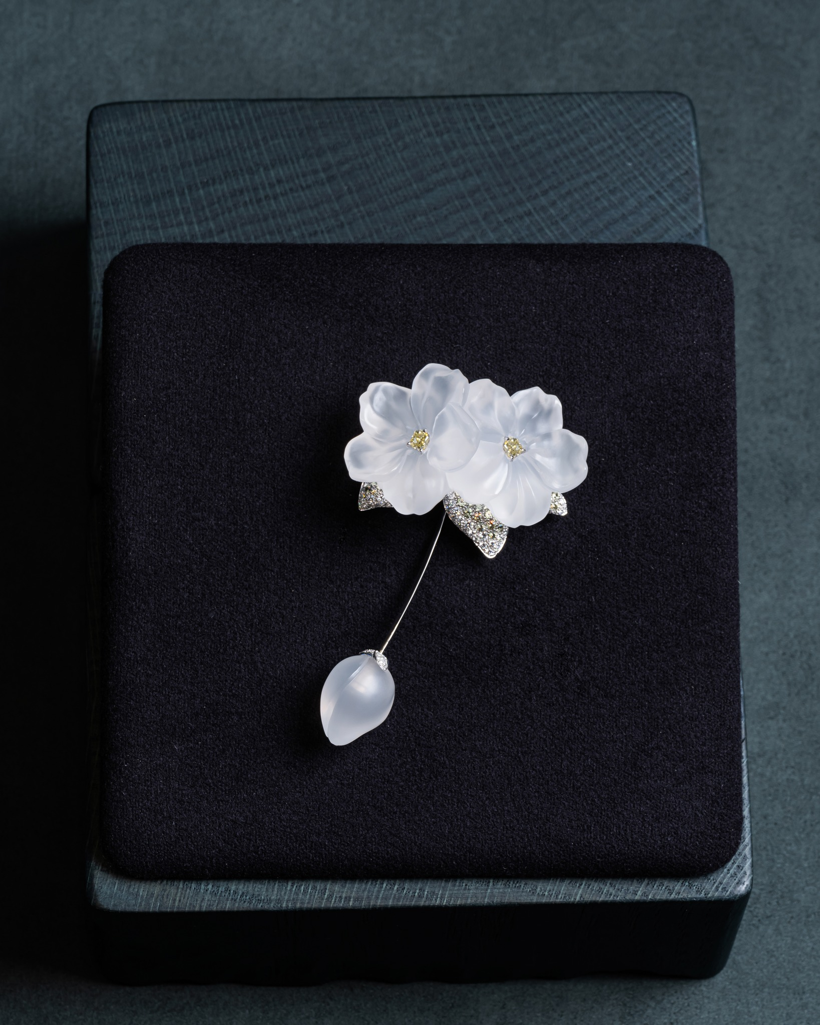 cartier-ra-mat-bst-trang-suc-cao-cap-nature-sauvage-tai-singapore-4