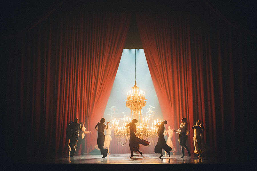 chanel-dua-haute-couture-buoc-vao-san-dien-mua-duong-dai-red-carpet-3