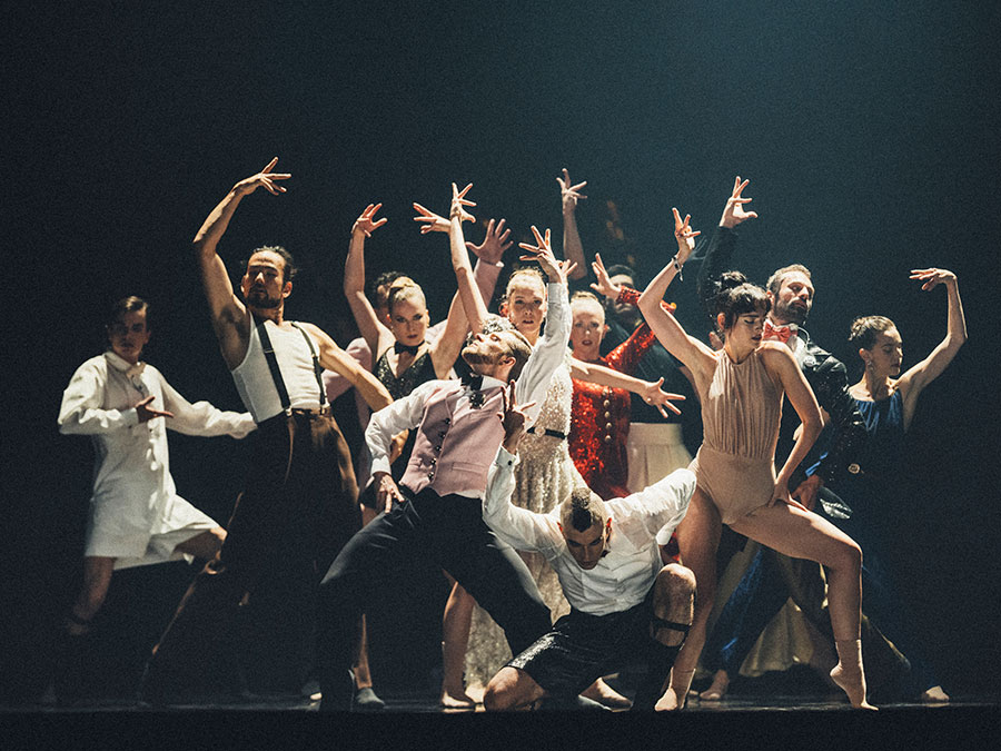 chanel-dua-haute-couture-buoc-vao-san-dien-mua-duong-dai-red-carpet-6