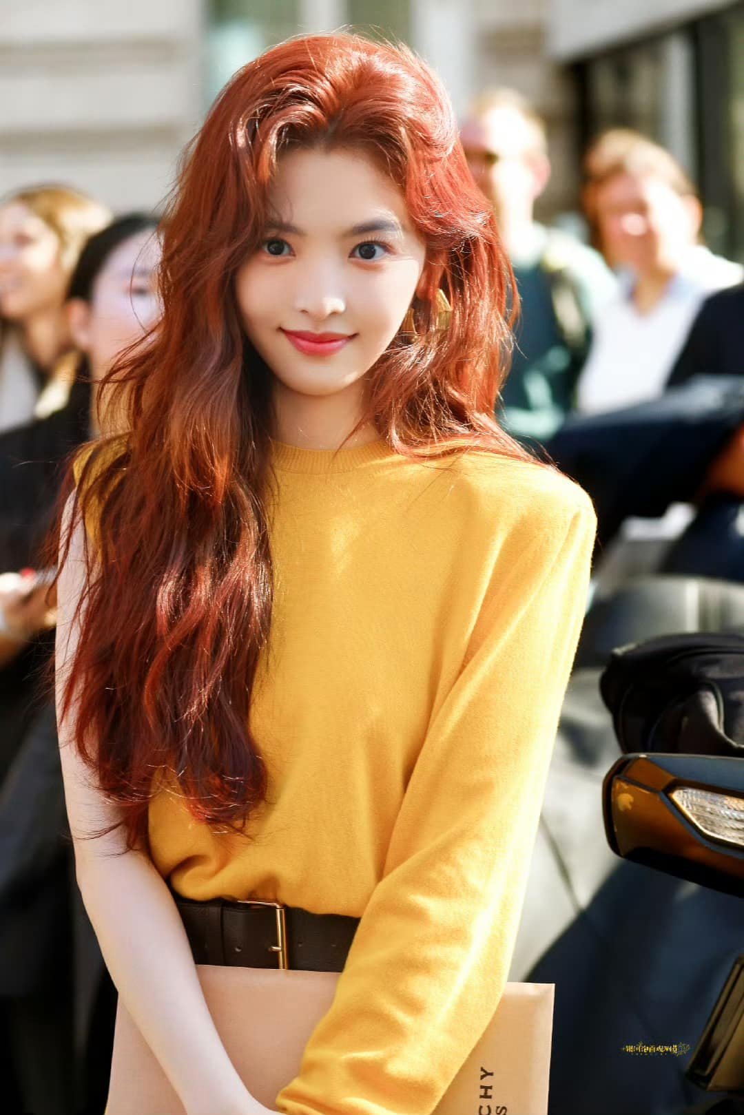 givenchy-cong-bo-chuong-nhuoc-nam-la-dai-su-thuong-hieu-moi-4