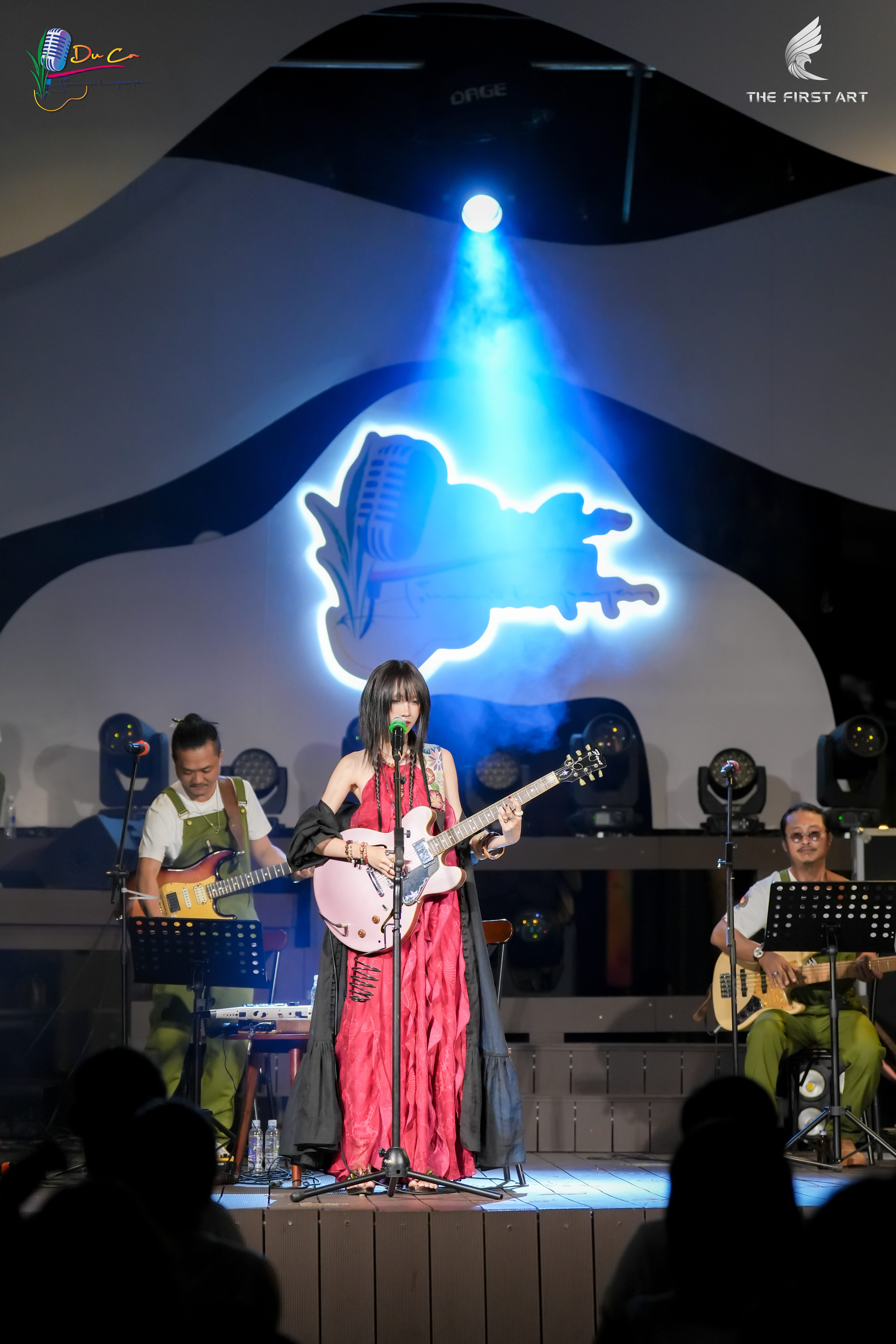 jimmii-nguyen-gui-loi-tri-an-den-que-huong-qua-dem-du-ca-3-1