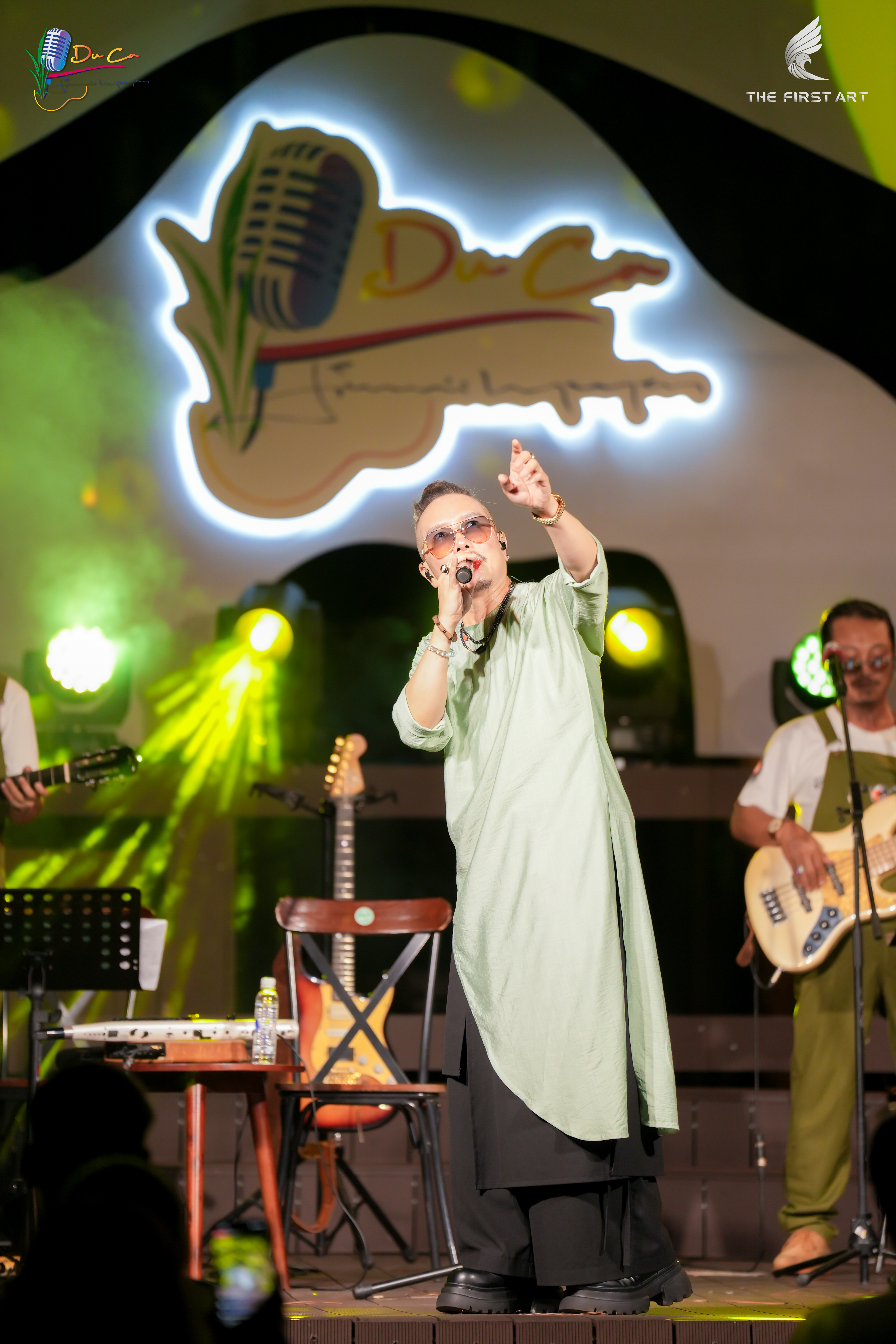 jimmii-nguyen-gui-loi-tri-an-den-que-huong-qua-dem-du-ca-3-7