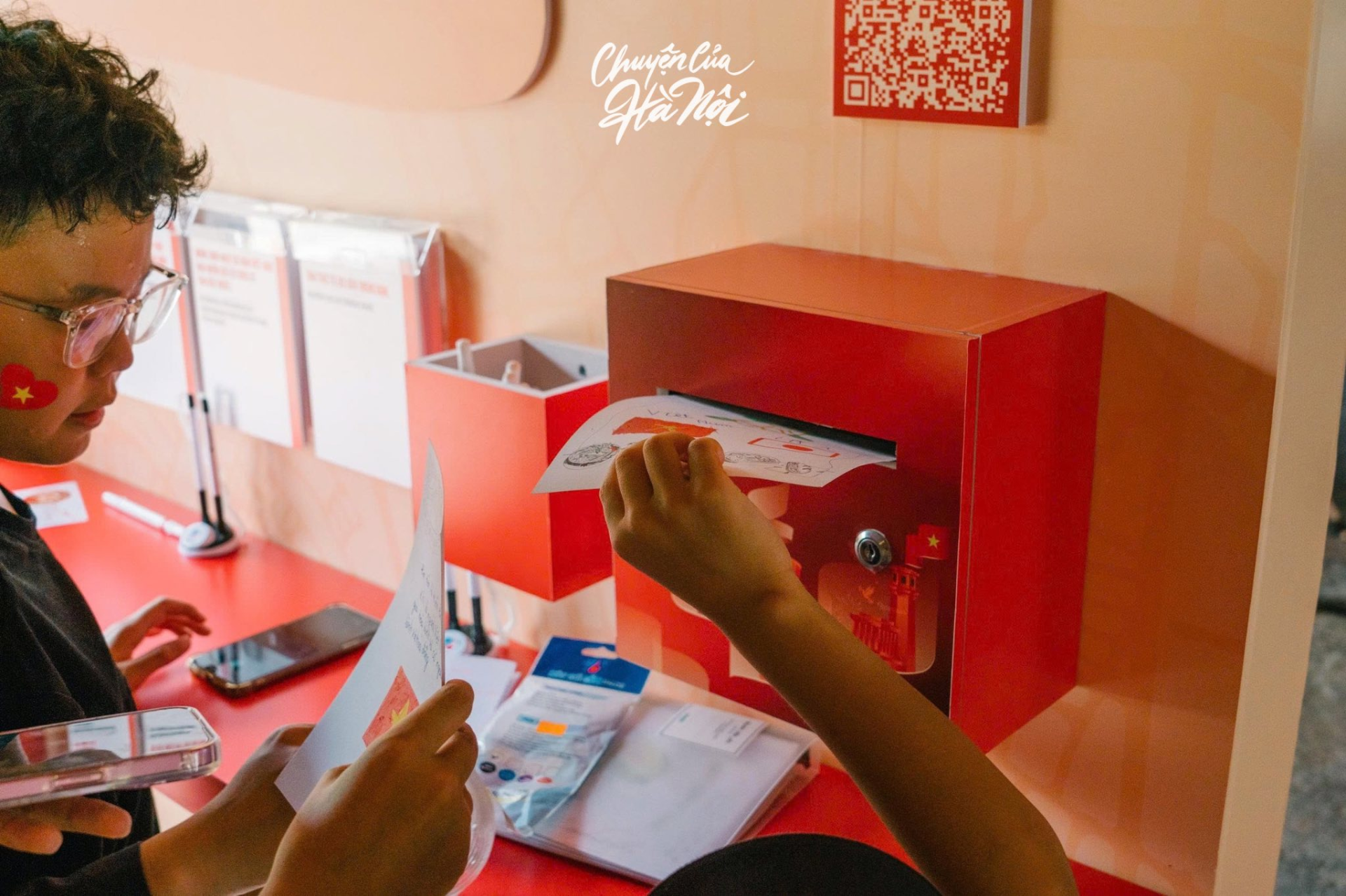 mot-dong-cho-viet-nam-80-nam-moi-co-mot-lan-viet-thu-tinh-gui-to-quoc-2