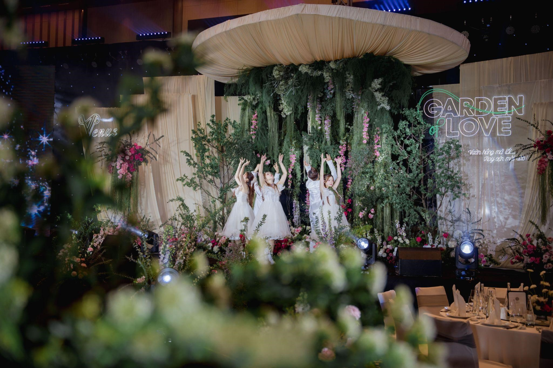 suit-cuoi-cua-chu-re-noi-len-dieu-gi-3