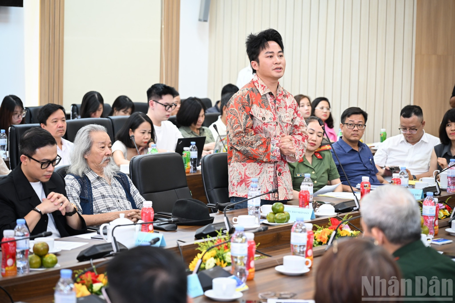 to-quoc-trong-tim-hang-van-trai-tim-chung-mot-nhip-hat-vi-viet-nam-5