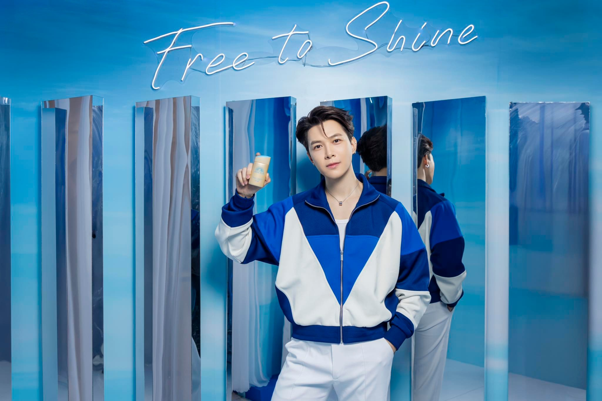 trai-nghiem-kem-chong-nang-anessa-cung-anh-tu-lan-ngoc-hoang-yen-chibi-11