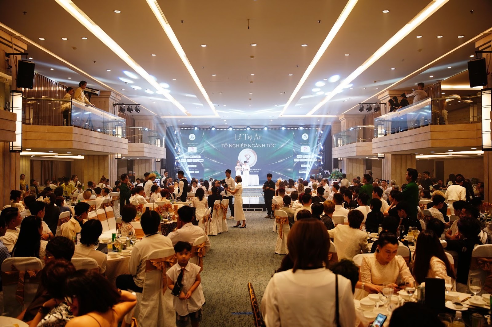 le-tri-an-to-nghiep-2025-dau-an-van-hoa-nghe-toc-tu-clb-toc-song-han-4