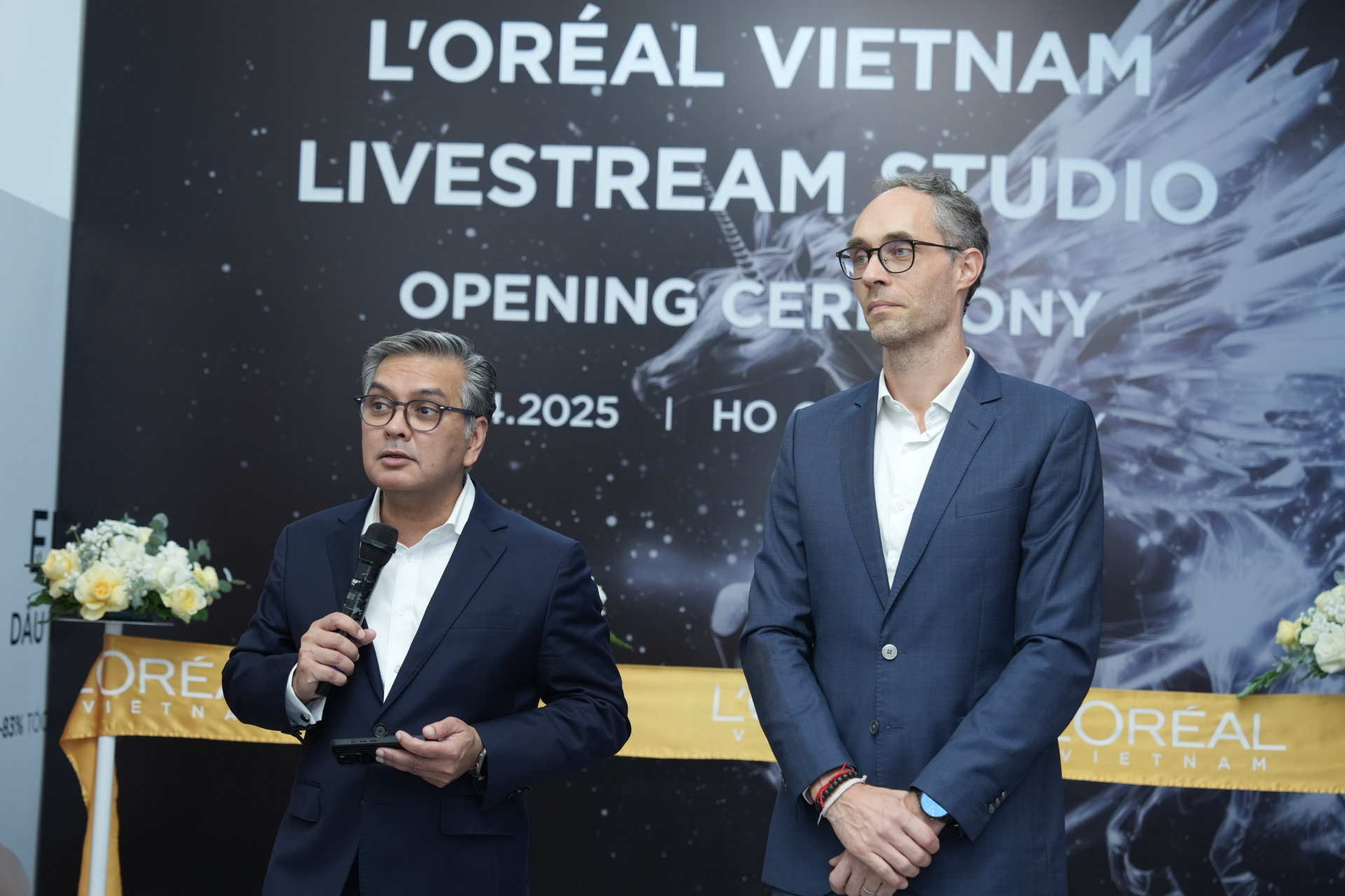 loreal-khai-truong-nha-may-livestream-hien-dai-dau-tien-tai-viet-nam-buoc-tien-moi-cho-nganh-lam-dep-so-3