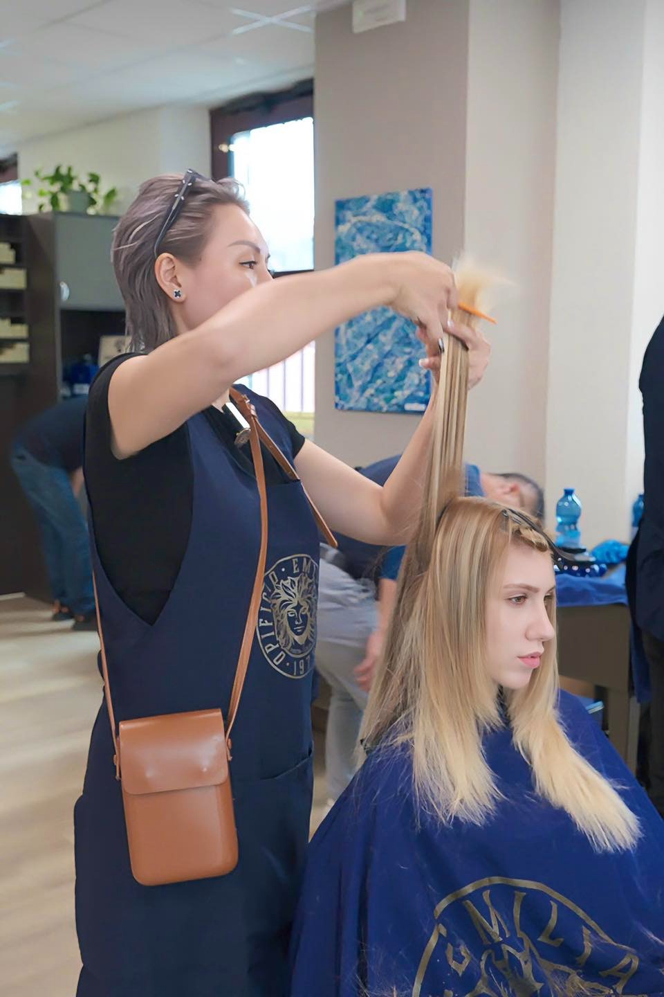 mau-nhuom-huu-co-meyen-essenza-tro-thu-dac-luc-cua-cac-nha-tao-mau-viet-nam-tai-hairshow-prospettive-party-2025-11