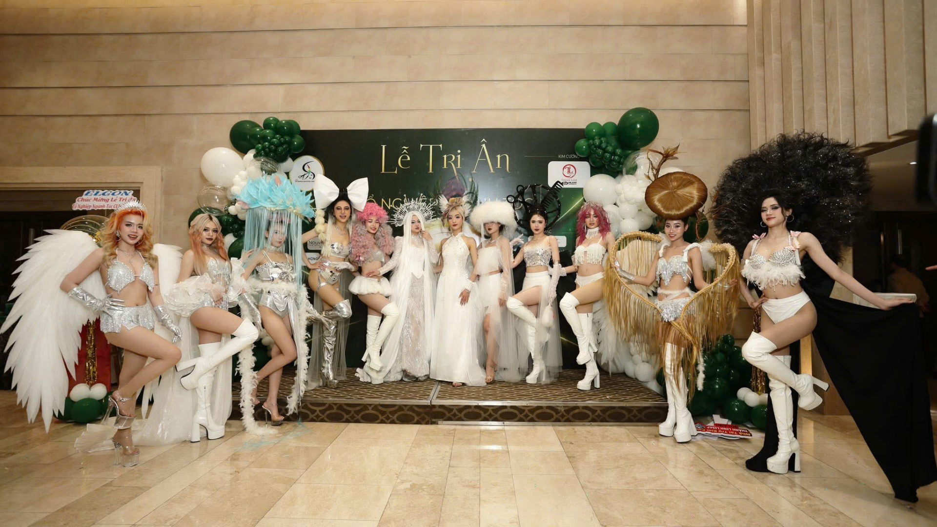 thanh-linh-lisap-milano-nha-tai-tro-kim-cuong-dong-hanh-tron-ven-voi-nganh-toc-mien-trung-11