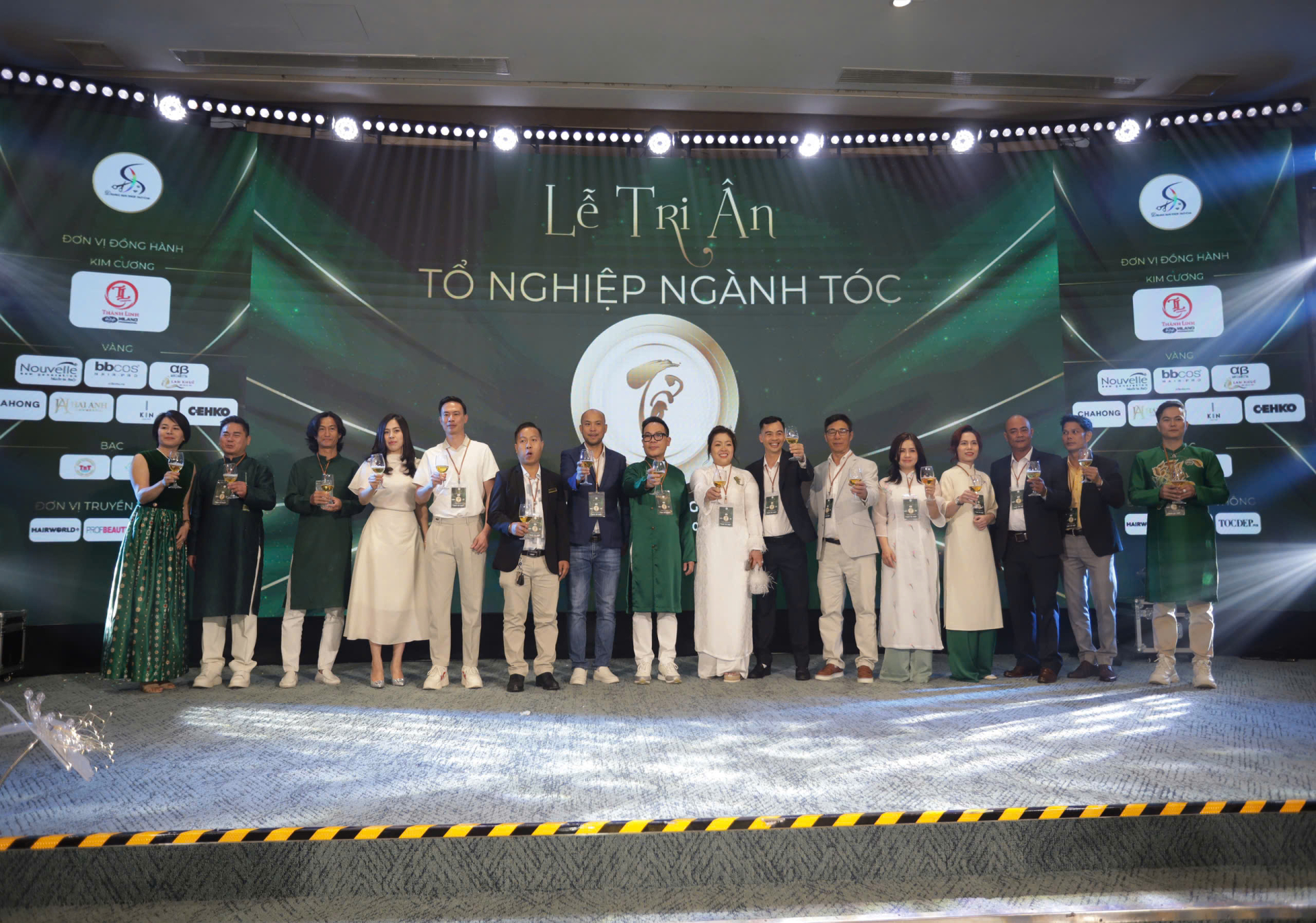 thanh-linh-lisap-milano-nha-tai-tro-kim-cuong-dong-hanh-tron-ven-voi-nganh-toc-mien-trung-13