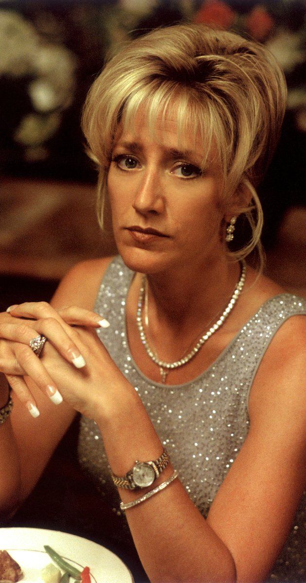 mod-wife-style-khi-thoi-trang-khoac-len-minh-quyen-uy-va-drama-5