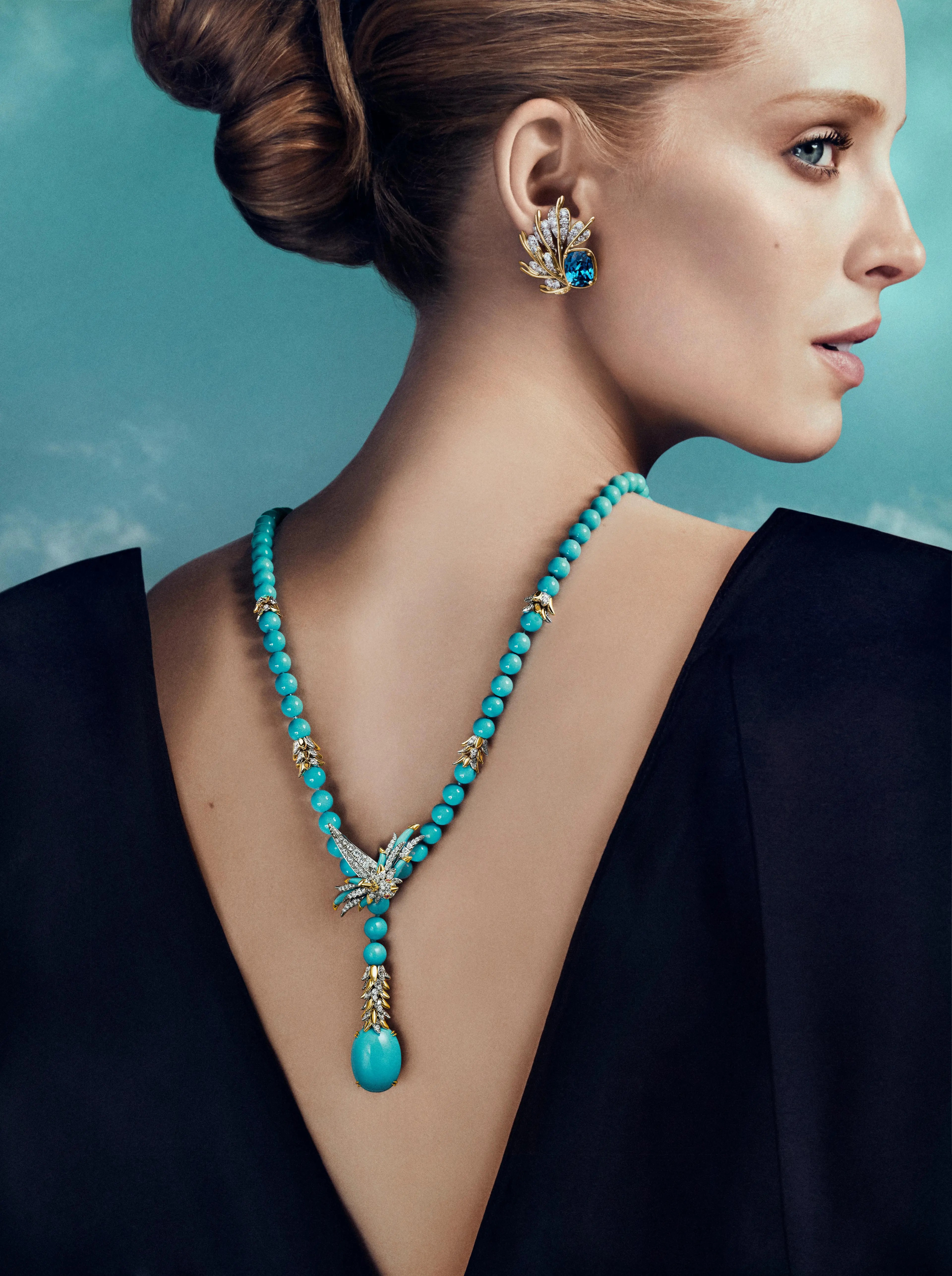 Tiffany-Co-ton-vinh-bieu-tuong-bird-on-a-rock-qua-chien-dich-moi-cung-dai-su-chuong-tu-di-va-abby-champion-5