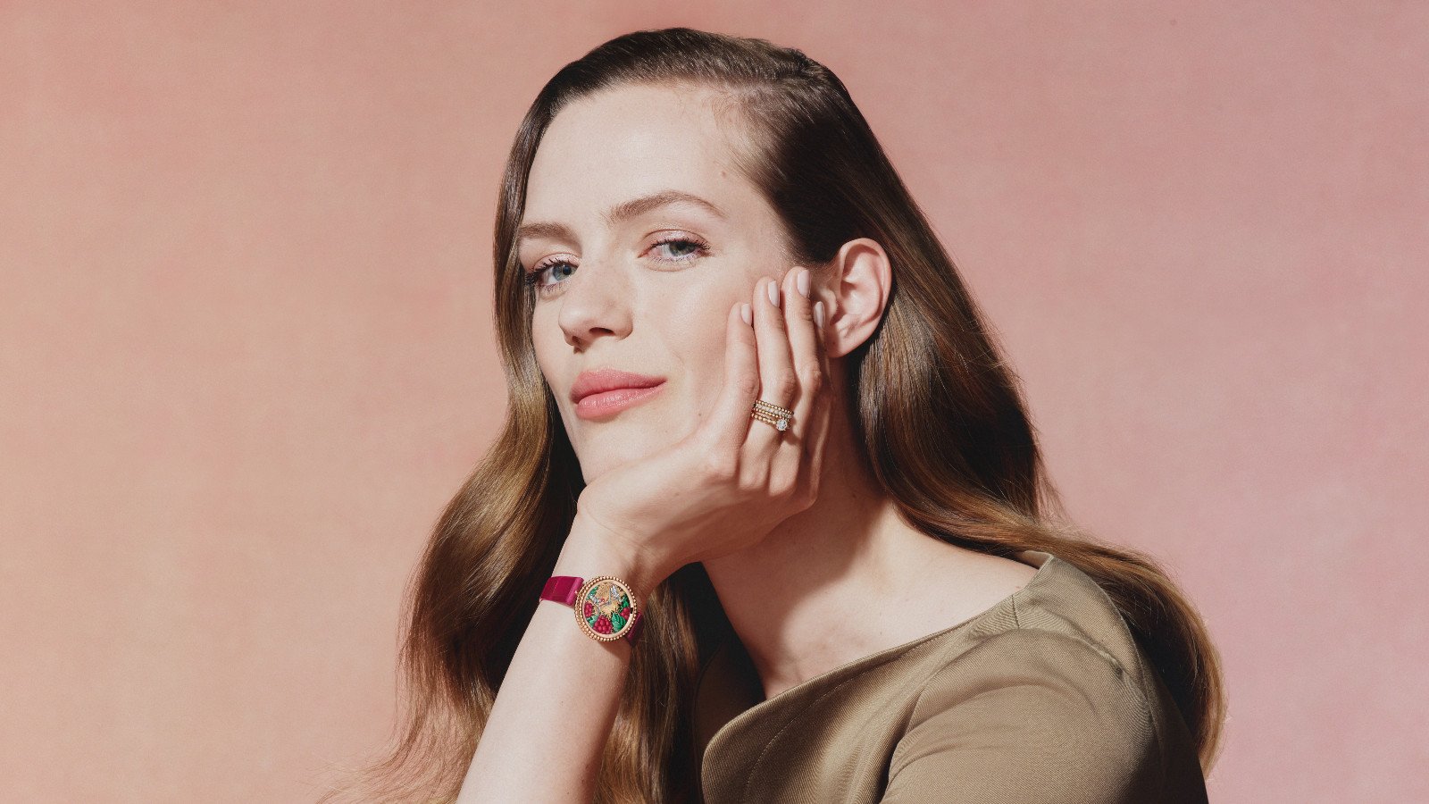 Đồng hồ Perlée Fruits Enchantés: Van Cleef & Arpels lấy cảm hứng từ quả mọng