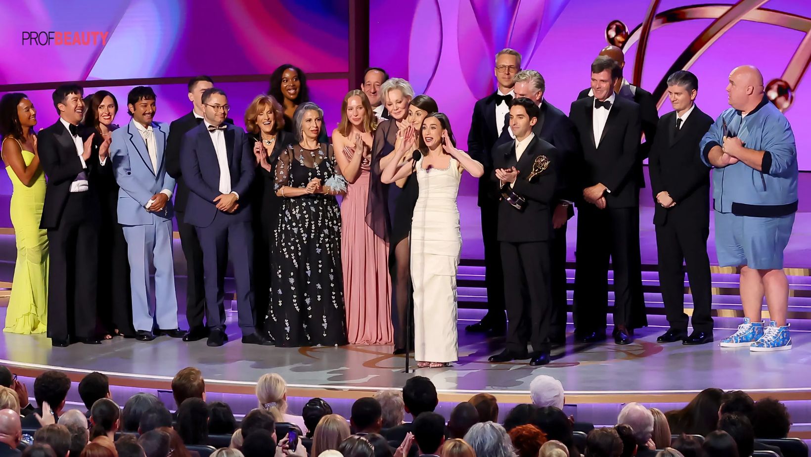 Emmy Awards 2025: Vinh danh những tác phẩm xuất sắc