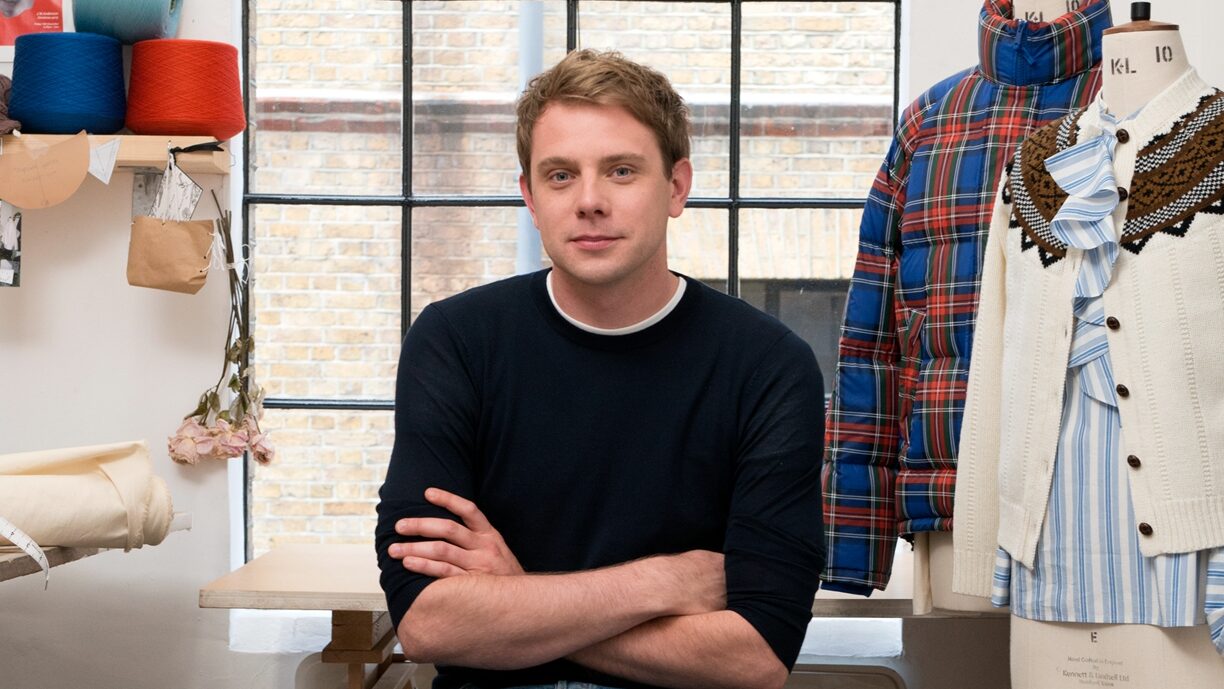 uniqlo-jwanderson-thu-dong-2025-phong-cach-da-ngoai-anh-quoc-hoa-quyen-cung-tinh-life-waer-6