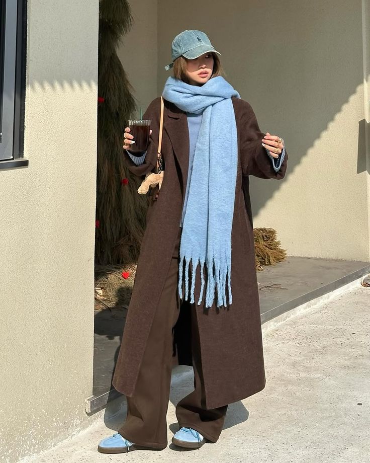 8-sac-mau-dam-bung-no-thong-tri-phong-cach-mua-dong-2025