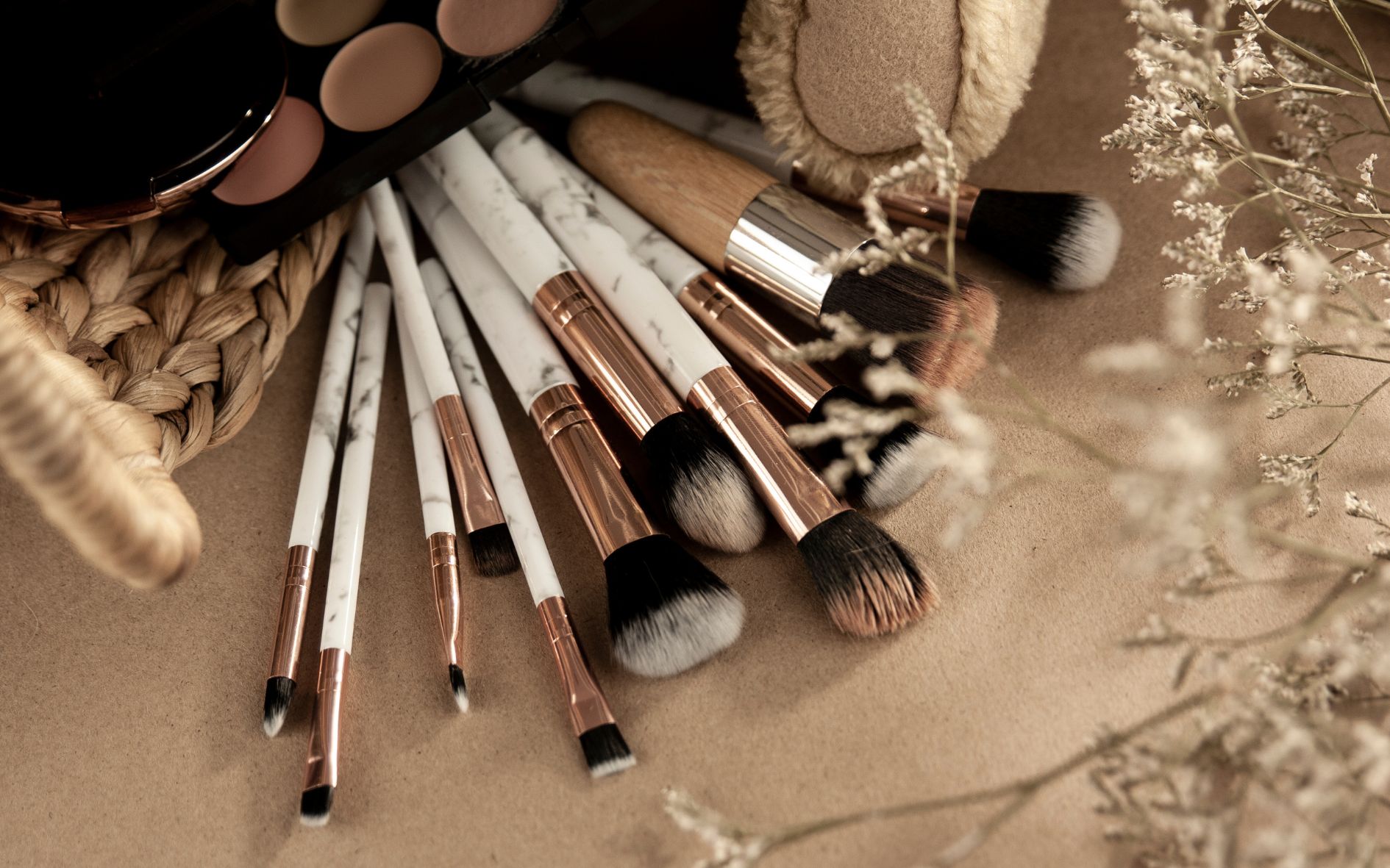 bao-lau-thi-nen-ve-sinh-co-trang-diem-1