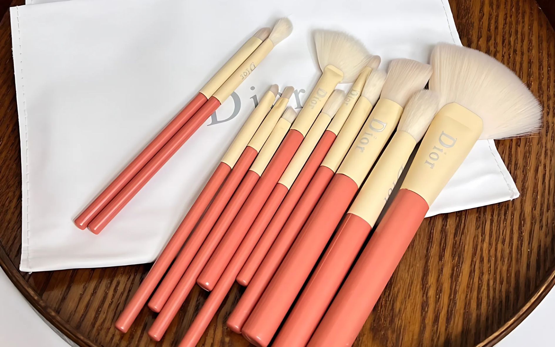 bao-lau-thi-nen-ve-sinh-co-trang-diem-3