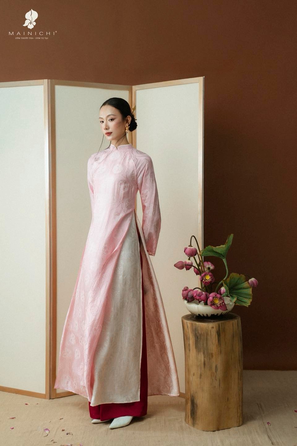 bst-ao-dai-diep-hy-hoa-y-dang-xuan-hien-huu-trong-nhung-khoanh-khac-binh-di-7