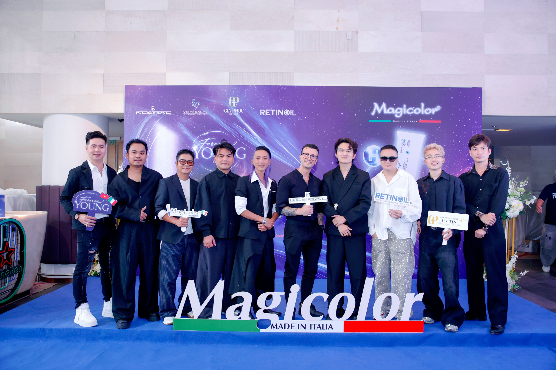 forever-young-hanh-trinh-vuot-thoi-gian-ket-noi-nhung-dau-an-moi-2