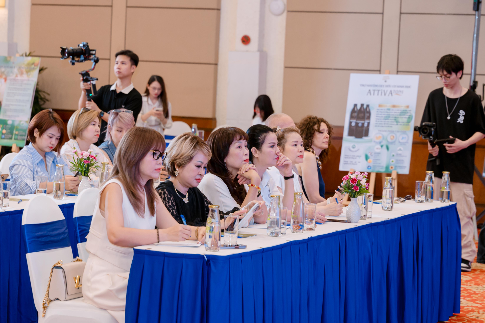 wave-of-serenity-ket-noi-cong-dong-nganh-toc-voi-chuan-muc-cham-soc-da-dau-theo-tinh-than-wellness-3
