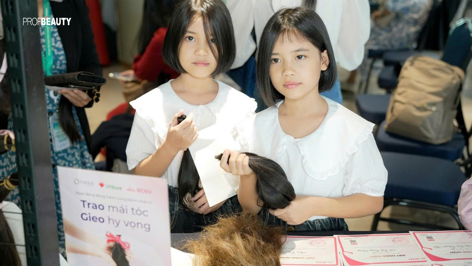 Trao Mái Tóc - Gieo Hy Vọng: Khi nhà tạo mẫu trở thành người gieo mầm yêu thương 
