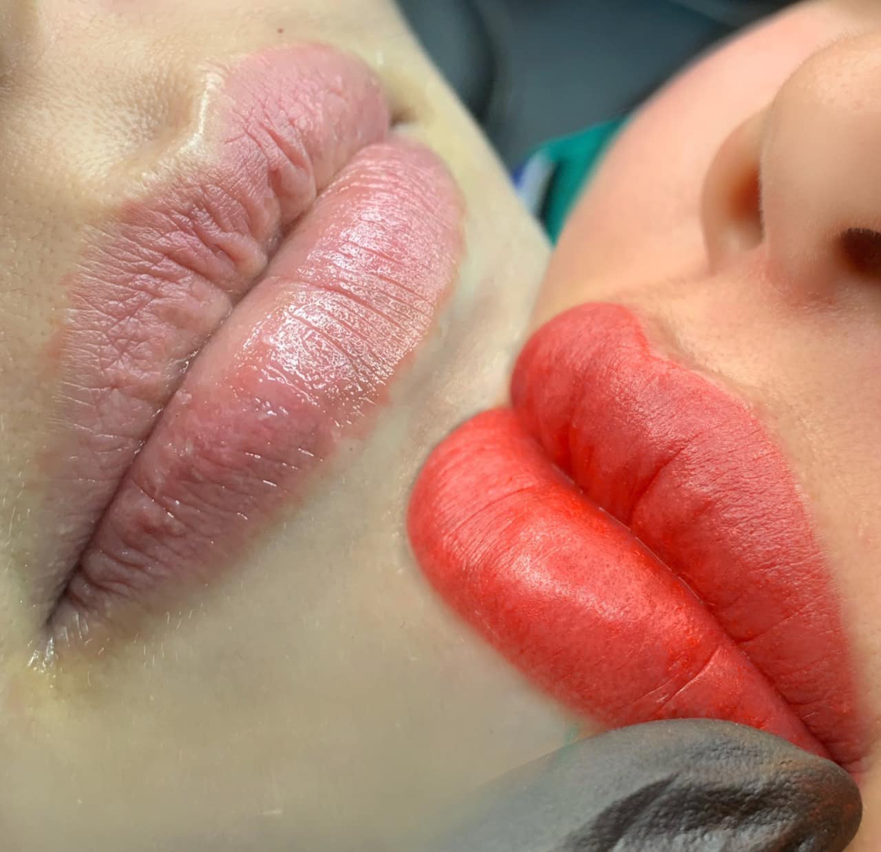 Mực xăm môi đóng quyết định vẻ đẹp của đôi môi. 