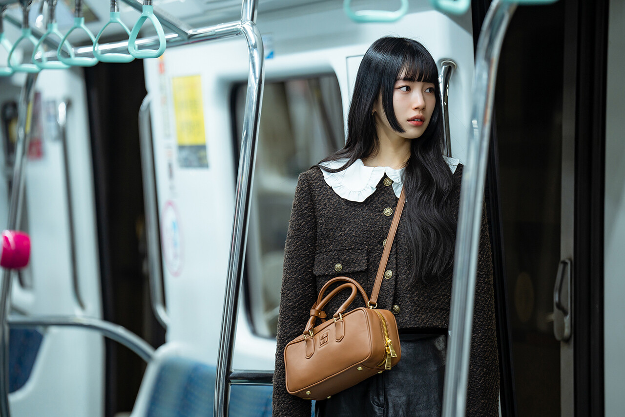 Áo dạ tweed “lên ngôi” vào mỗi dịp thu đông