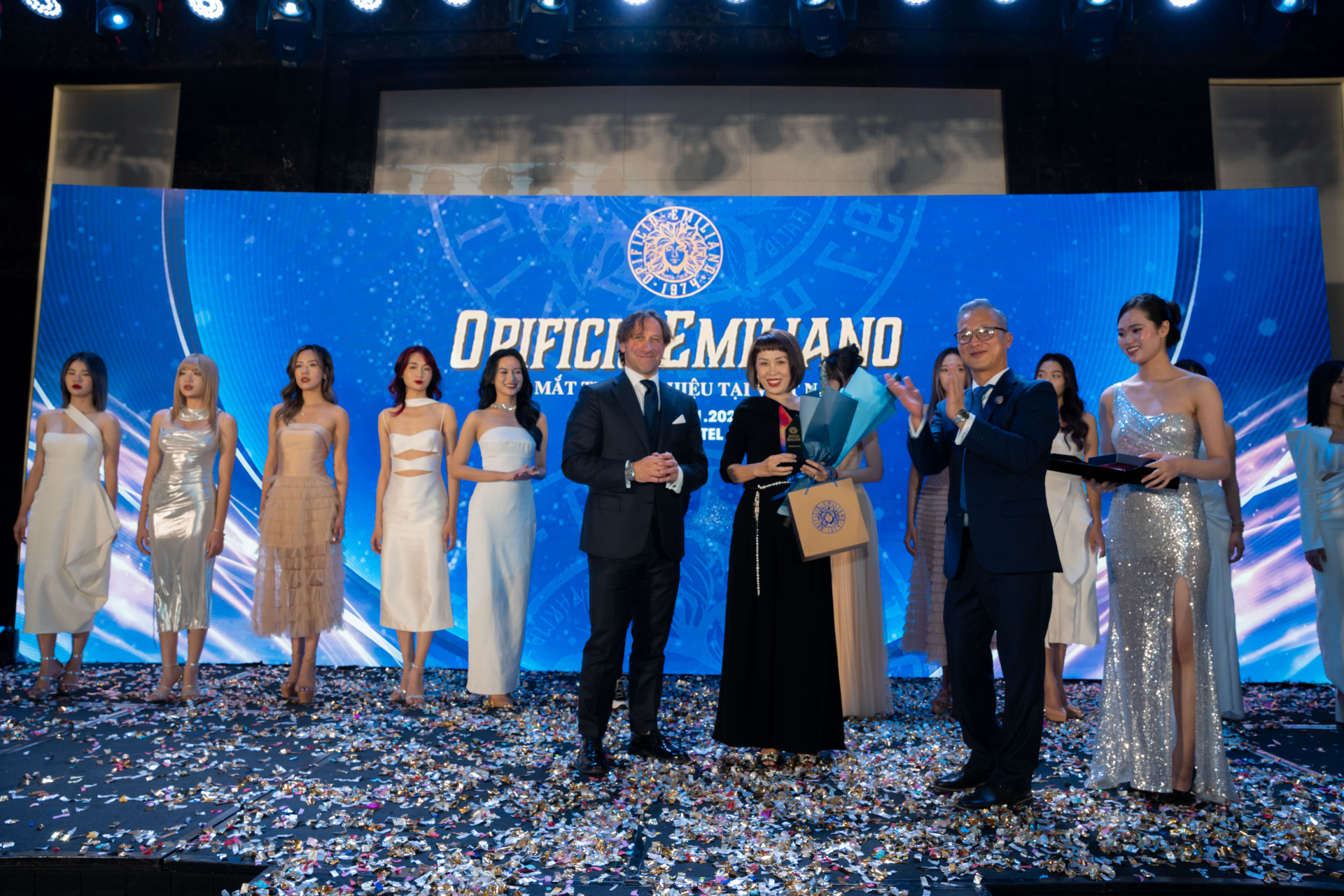 Nhà tạo mẫu Phương Liên - đại sứ thương hiệu, người thành lập Phương Liên Hair Salon 