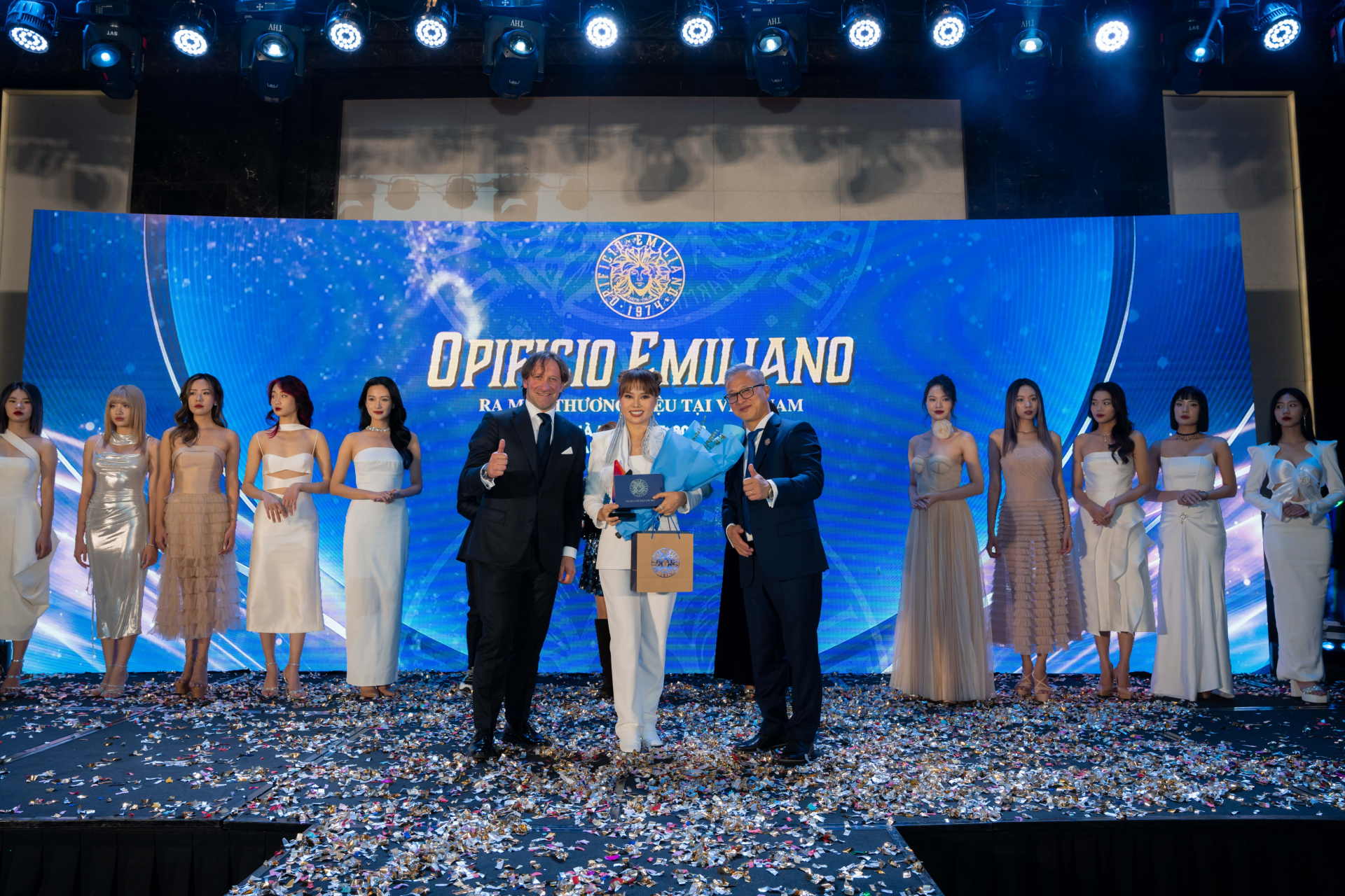 Nhà tạo mẫu Kim Loan - đại sứ thương hiệu, người thành lập Kim Loan Hair Salon 